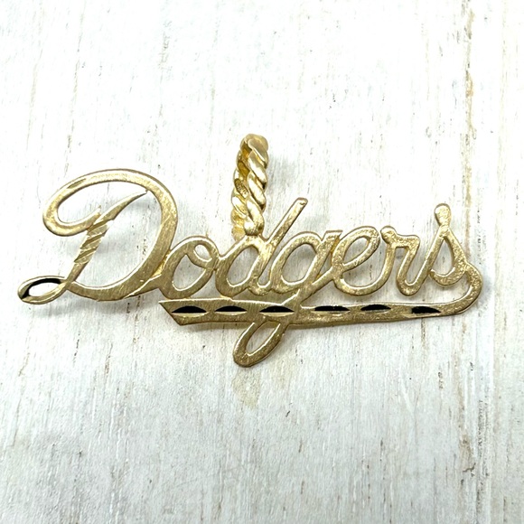 L.A. DODGERS 14K solid script logo pendant by Michael Anthony, NWOT - Picture 3 of 15